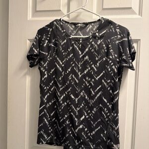 The North Face Zigzag Black and White Tee